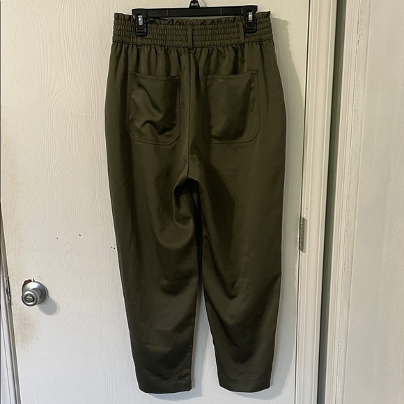 Abercrombie & Fitch Olive Dressy Trouser Joggers High Rise Elastic Band Sz Large - Picture 2 of 8